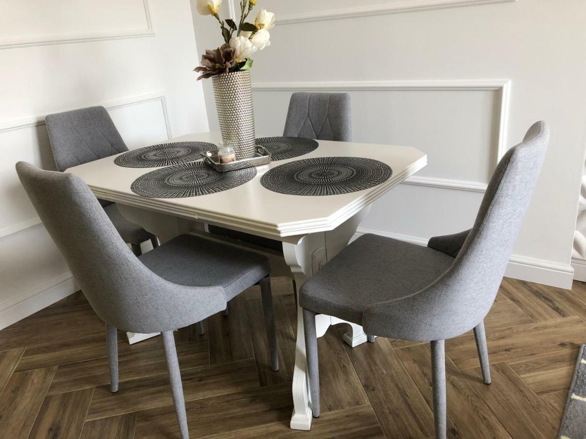 Family & Business Elegant Ul Warszawska - 2 Bedroom, Balcony, Parking Apartment *